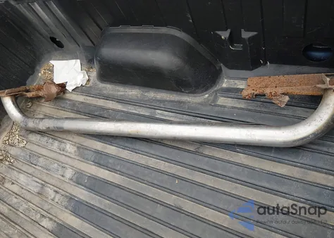 2002 Ford F-150 Lariat/Xl/Xlt z USA, uszkodzony, nr VIN 1FTRX18L72KA85451